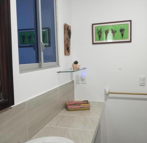 Familie Værelse Havudsigt, Hospedaje Algarrobo Machalilla