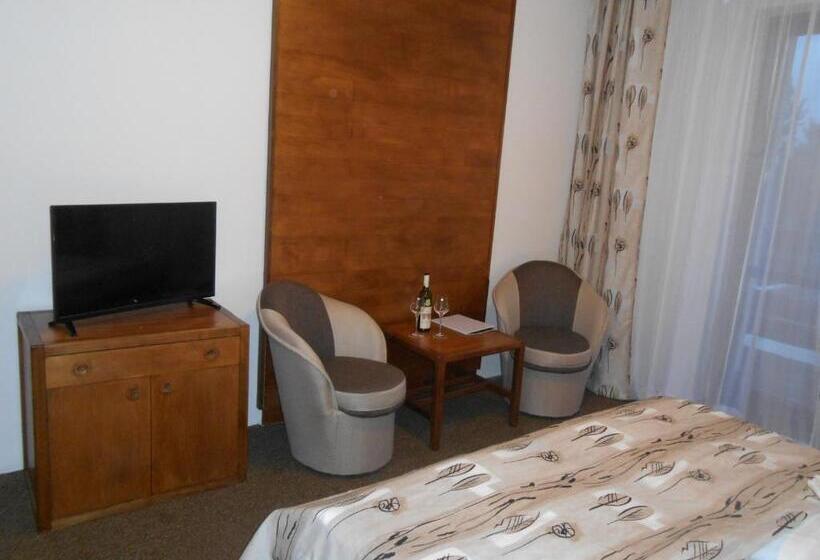 Номер Стандарт, Bitov