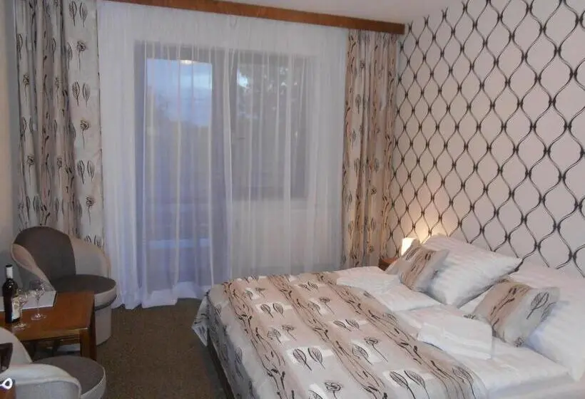 Standard-huone, Bitov