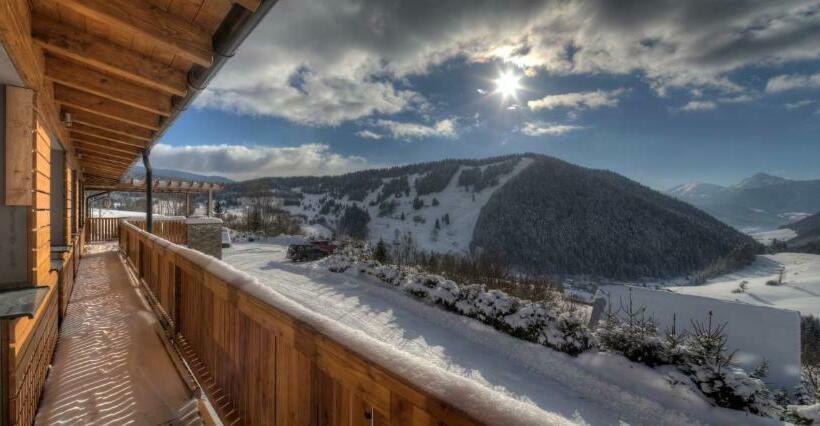 스탠다드 발코니 룸, Havrania