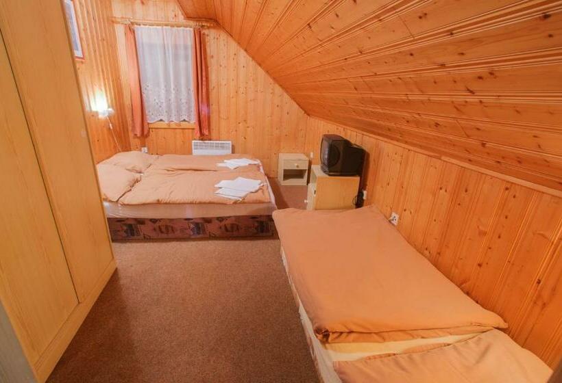 Номер Стандарт Трехместный, Chalupa Pohodička