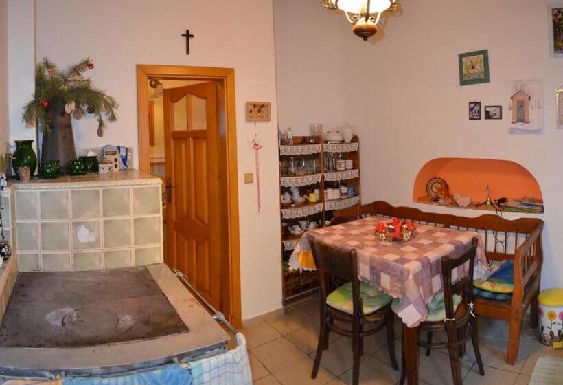 غرفة قياسية حمام مشترك, Chalupa Sonja