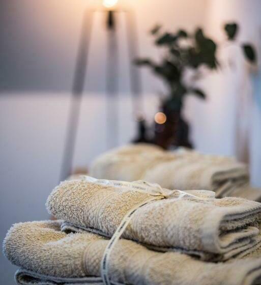 디럭스 스위트, U Josífka