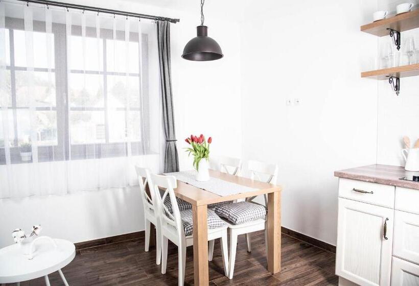 디럭스 스위트, U Josífka