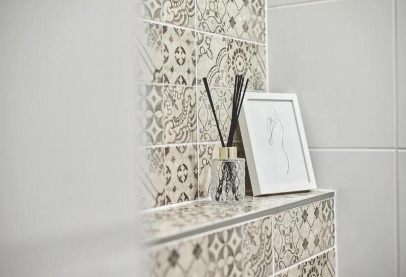 디럭스 스위트, U Josífka