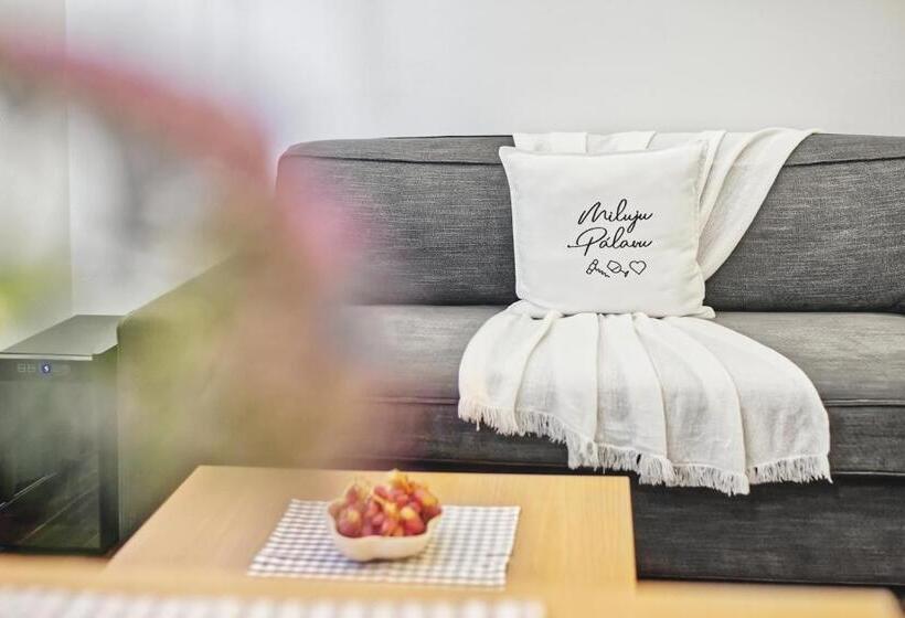 디럭스 스위트, U Josífka