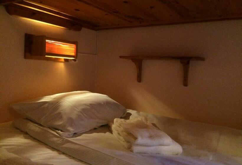 Четырехместный Номер Стандарт, Stf Grövelsjön Fjällstation & Hotell