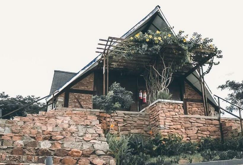 غرفة قياسية ثلاثية, Pousada Pedra Grande