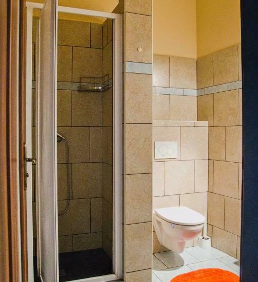 غرفة قياسية ثلاثية, Grand Hotel Jaroměř