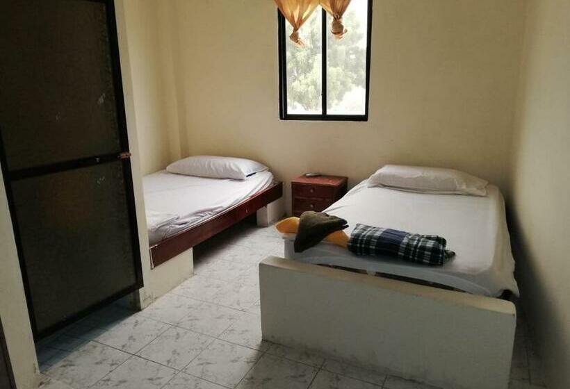 디럭스 룸, Auto Hostal Jaramisol