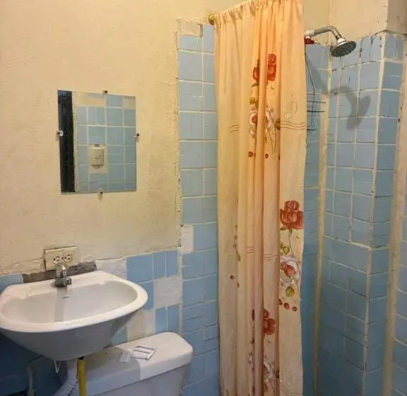 ４ベッドルームクラシックタイプ, Auto Hostal Jaramisol