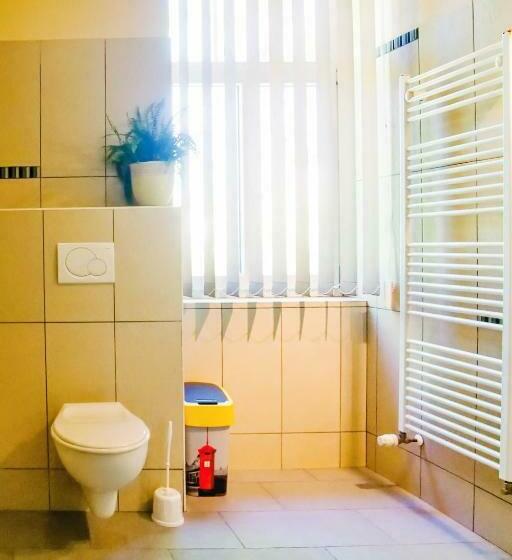 غرفة قياسية رباعية, Grand Hotel Jaroměř