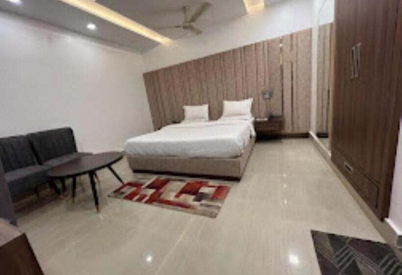 Номер Deluxe, Dup