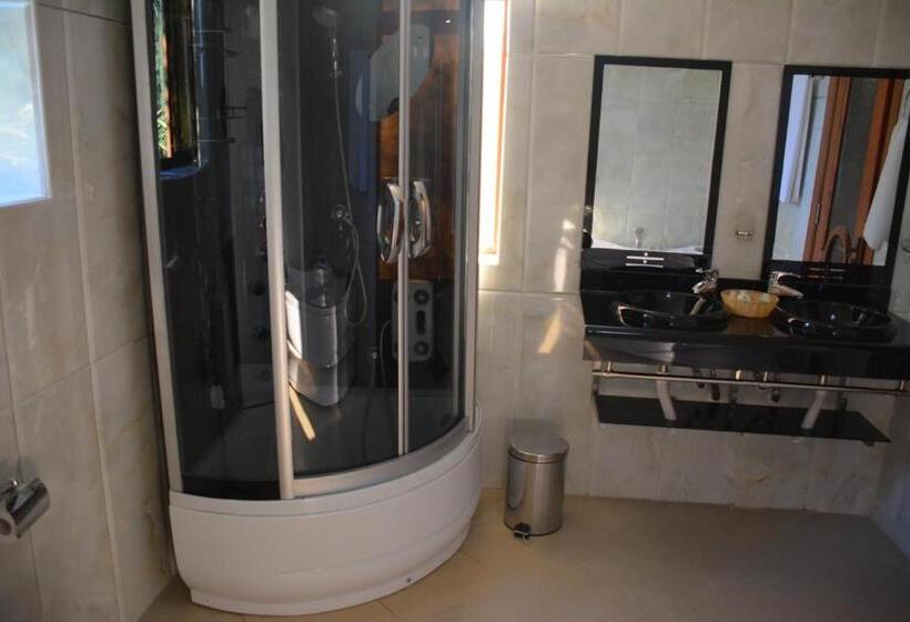 エクゼクティブスイート, Nejobugg Palace