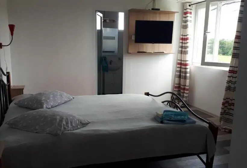 ファミリールーム, Motel Traffic