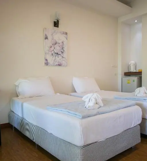コンフォートルーム, Nisasiri Boutique Resort