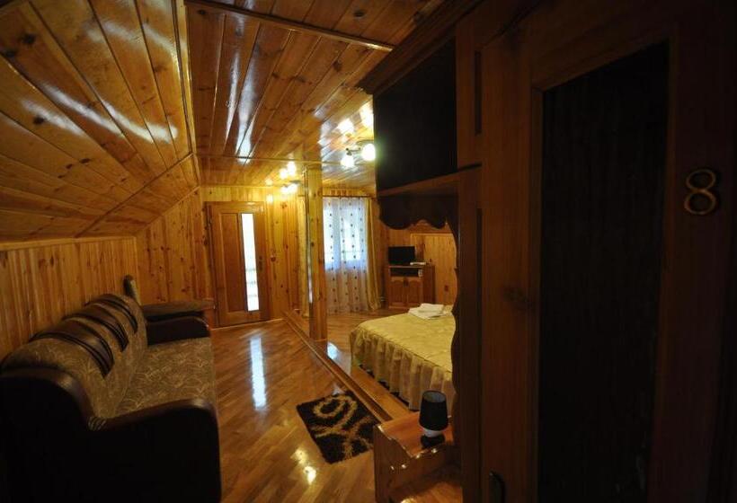 غرفة قياسية رباعية, Cabana Sargetia