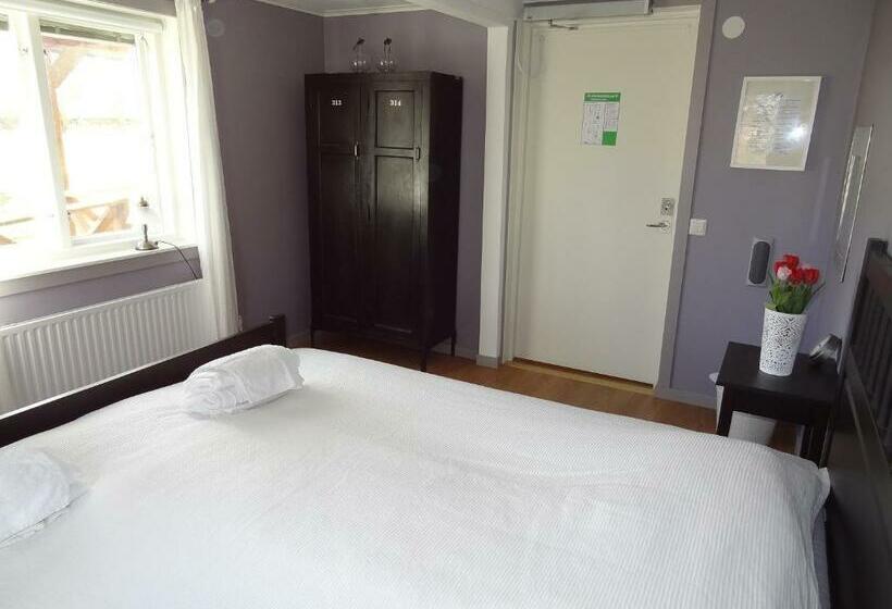 Дом 1 Спальня, Hofsnäs Lilla Sjöstuga