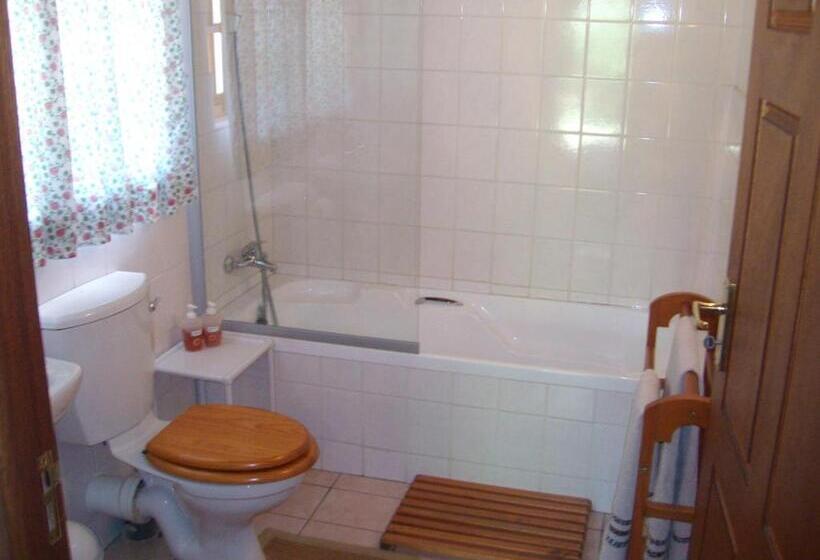 스탠다드 룸, Oaktree Lodge Guest House