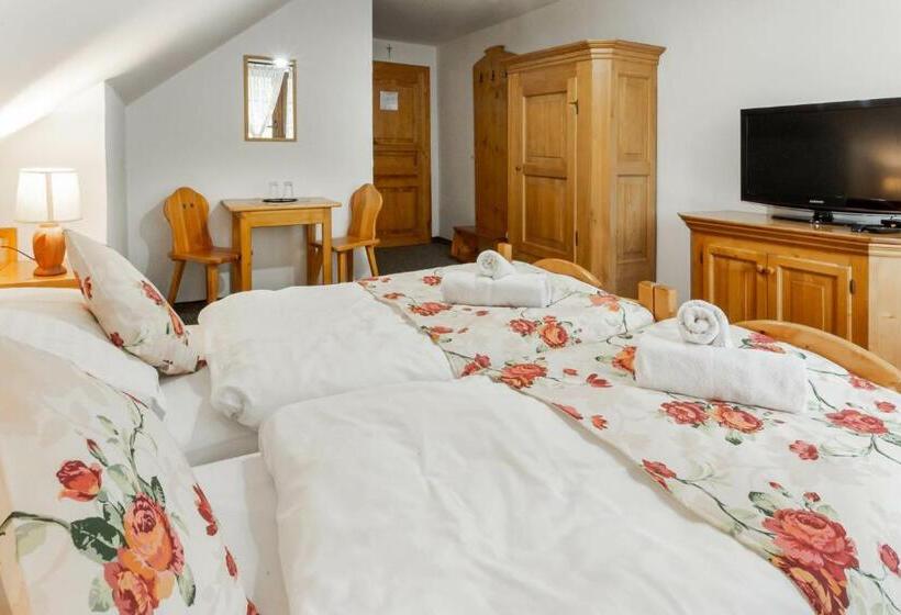 バルコニー付きスタンダードルーム, Penzion Koliba