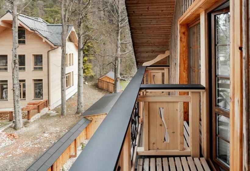 バルコニー付きスタンダードトリプルルーム, Penzion Koliba