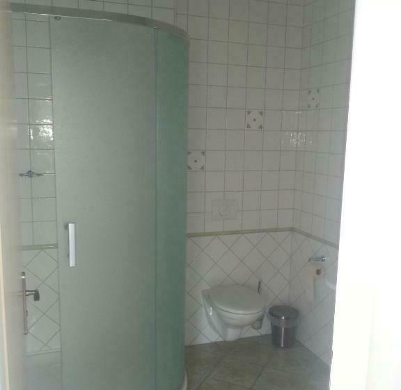 חדר סטנדרט לשלושה, Penzion Malovaný