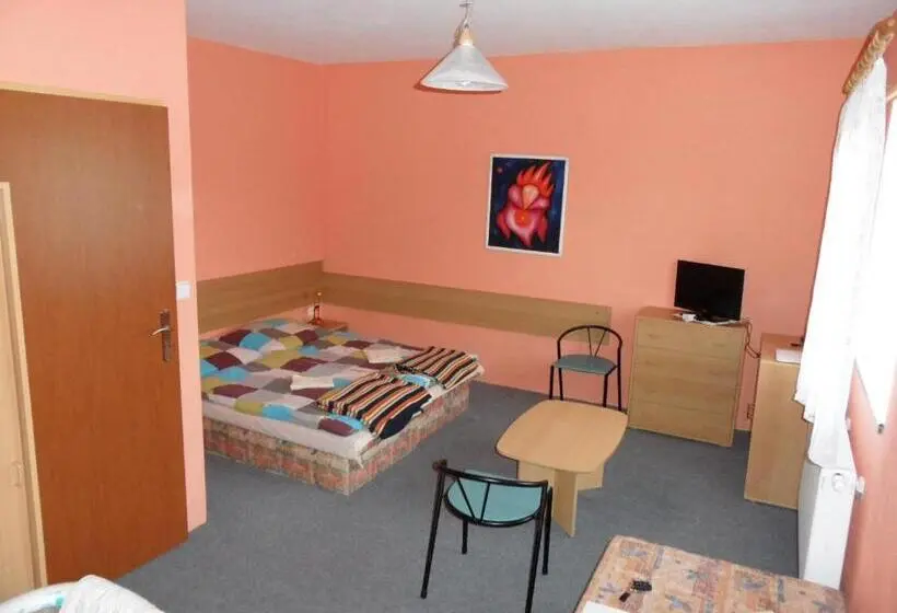 スタンダード４人部屋, Penzion Skalíček