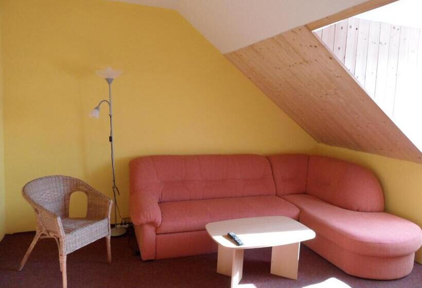 패밀리 룸, Penzion Skalíček