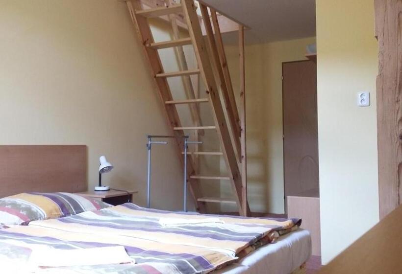 패밀리 룸, Penzion Skalíček