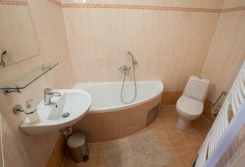 スタンダードルーム, Penzion U řeky