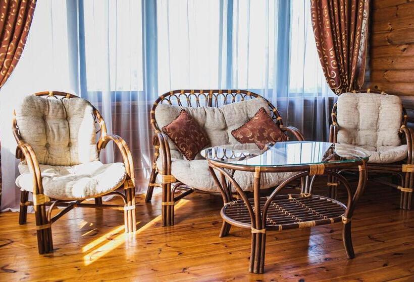 בקתת חדר, Olympic Village