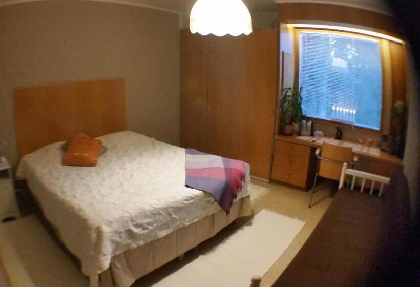 Номер Стандарт Трехместный, B&b Neulomotie