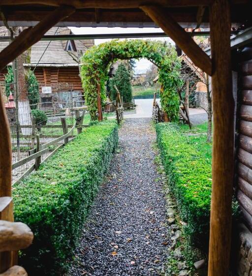 בית, חדר שינה 1, Kolyba Opryshkiv