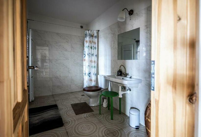 Люкс Кровать Кинг, Statek Luníkov