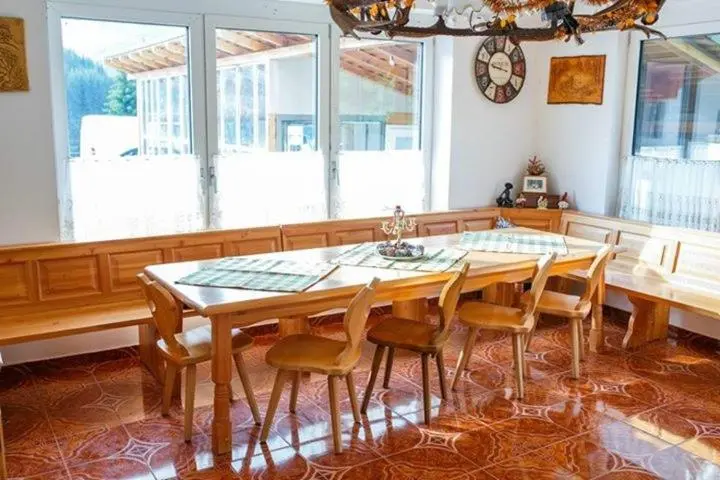 スタンダードルーム, Cabana Cerbul Oasa Transalpina