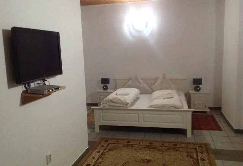 اتاق استاندارد, Casa Avram