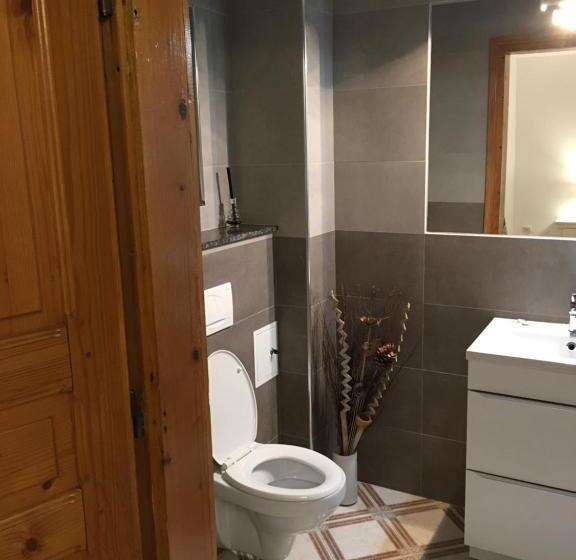 Номер Стандарт, Casa Avram