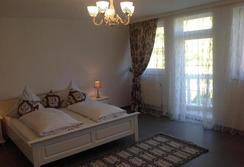 Люкс 2 Спальни, Casa Avram