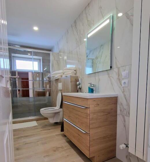 Четырехместный Номер Стандарт, Casa Avram