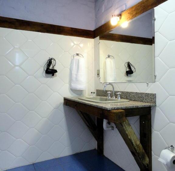 חדר סטנדרט לשלושה, Hospedaria Rio Do Vento