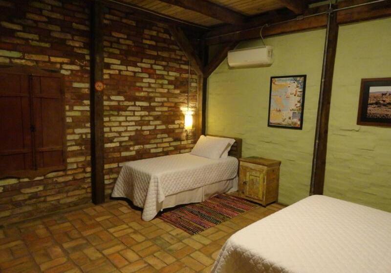 חדר סטנדרט לשלושה, Hospedaria Rio Do Vento