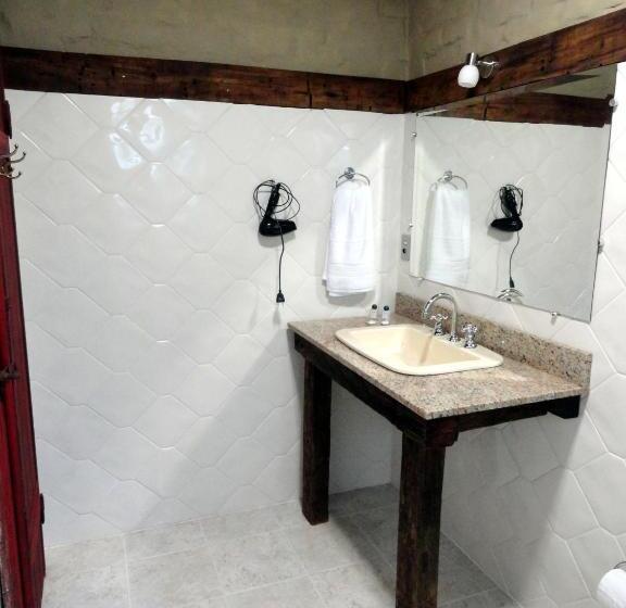 חדר סטנדרט לארבעה, Hospedaria Rio Do Vento