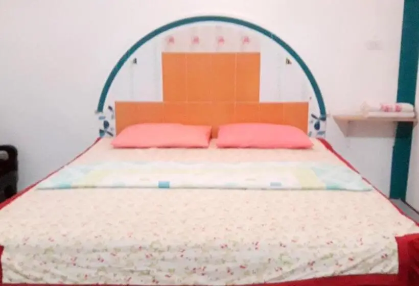 デラックスルーム, Jidapha Rooms
