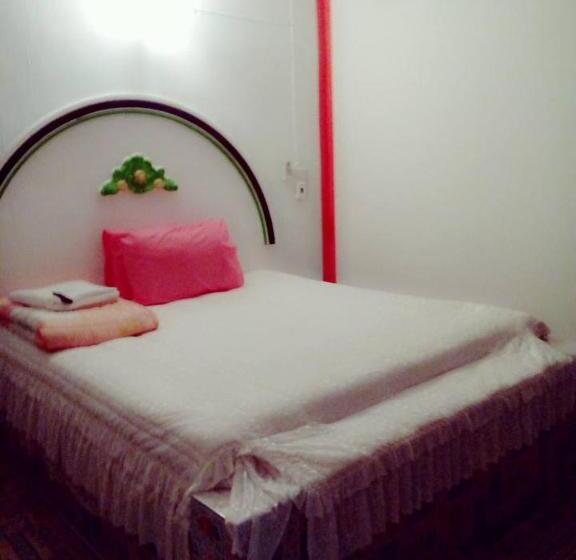 חדר דלוקס, Jidapha Rooms