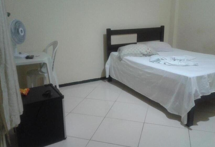 スタンダードルーム, Pousada Central