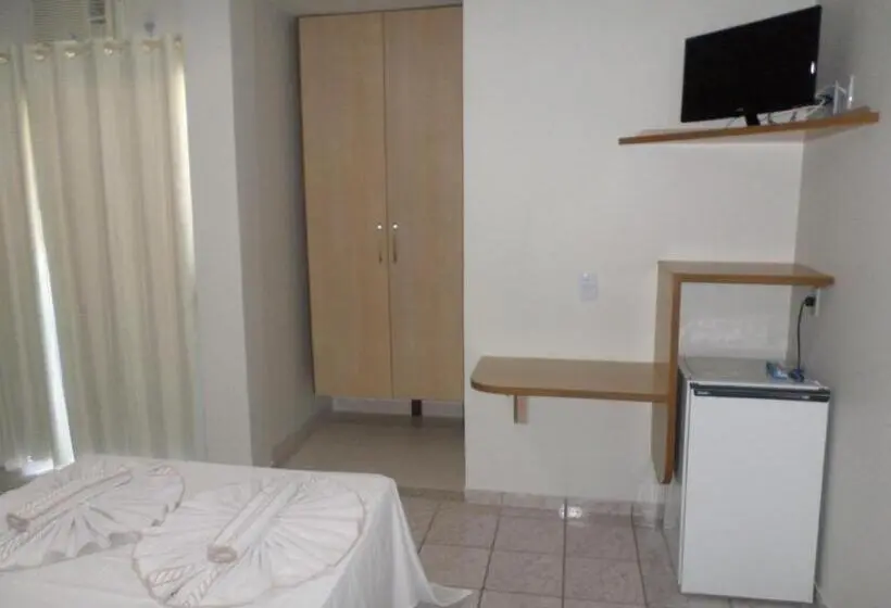 Comfort Kolmen Hengen Huone, Pousada Solar Meaipe