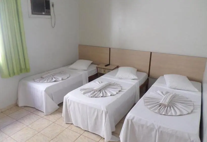 Comfort Kolmen Hengen Huone, Pousada Solar Meaipe