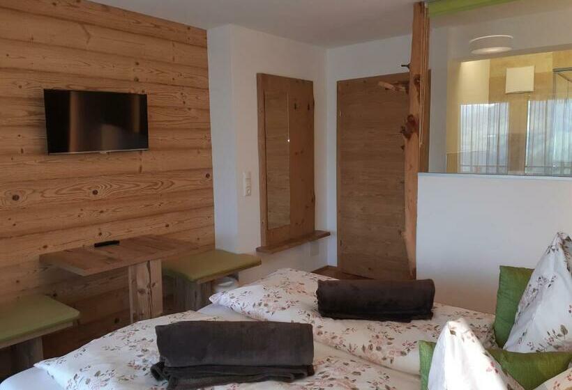 バルコニー付きスタンダードルーム, Seyerlehnerhof