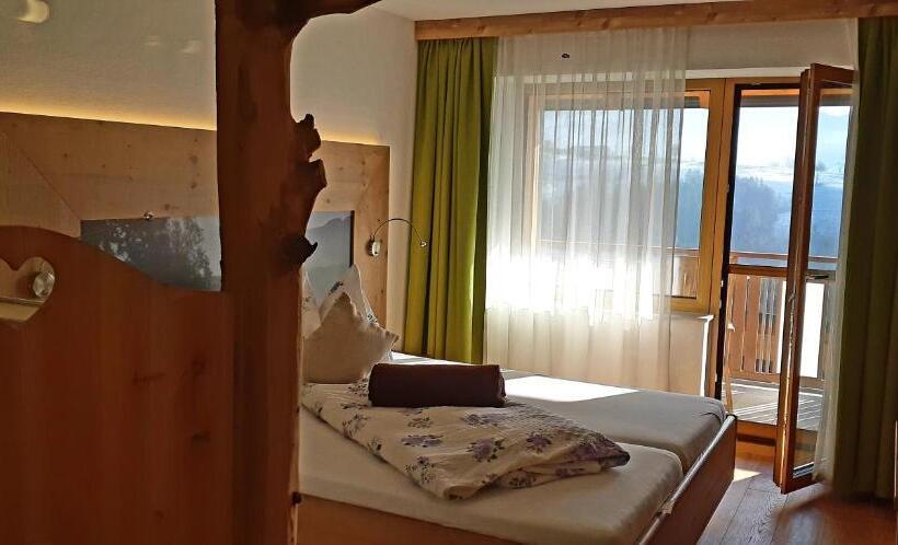 バルコニー付きスタンダードルーム, Seyerlehnerhof