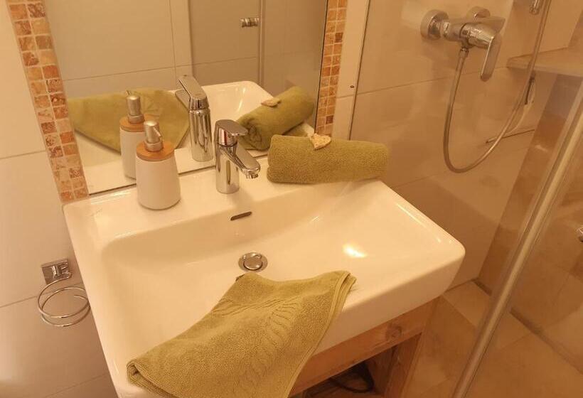 バルコニー付きスタンダードルーム, Seyerlehnerhof